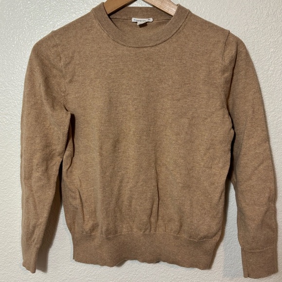J. Crew Crewcuts Tan Crewneck Pullover Sweater Size 10-12 Cotton Cashmere Blend - Picture 1 of 4